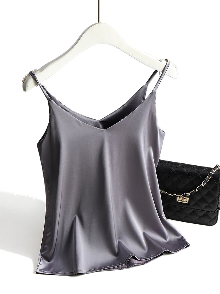 Top satinada con cuello halter